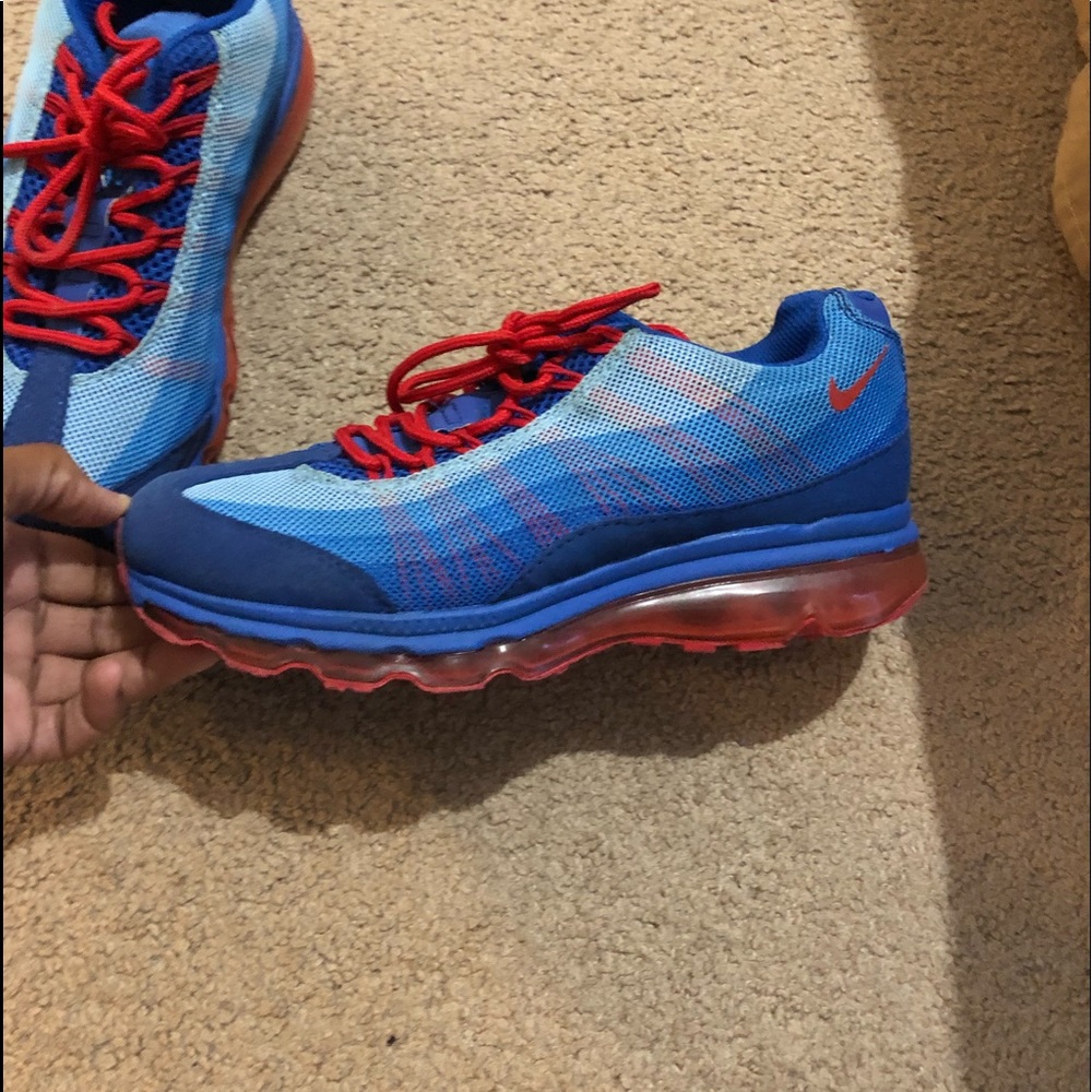 AirMac sneakers - Picture 2 of 3